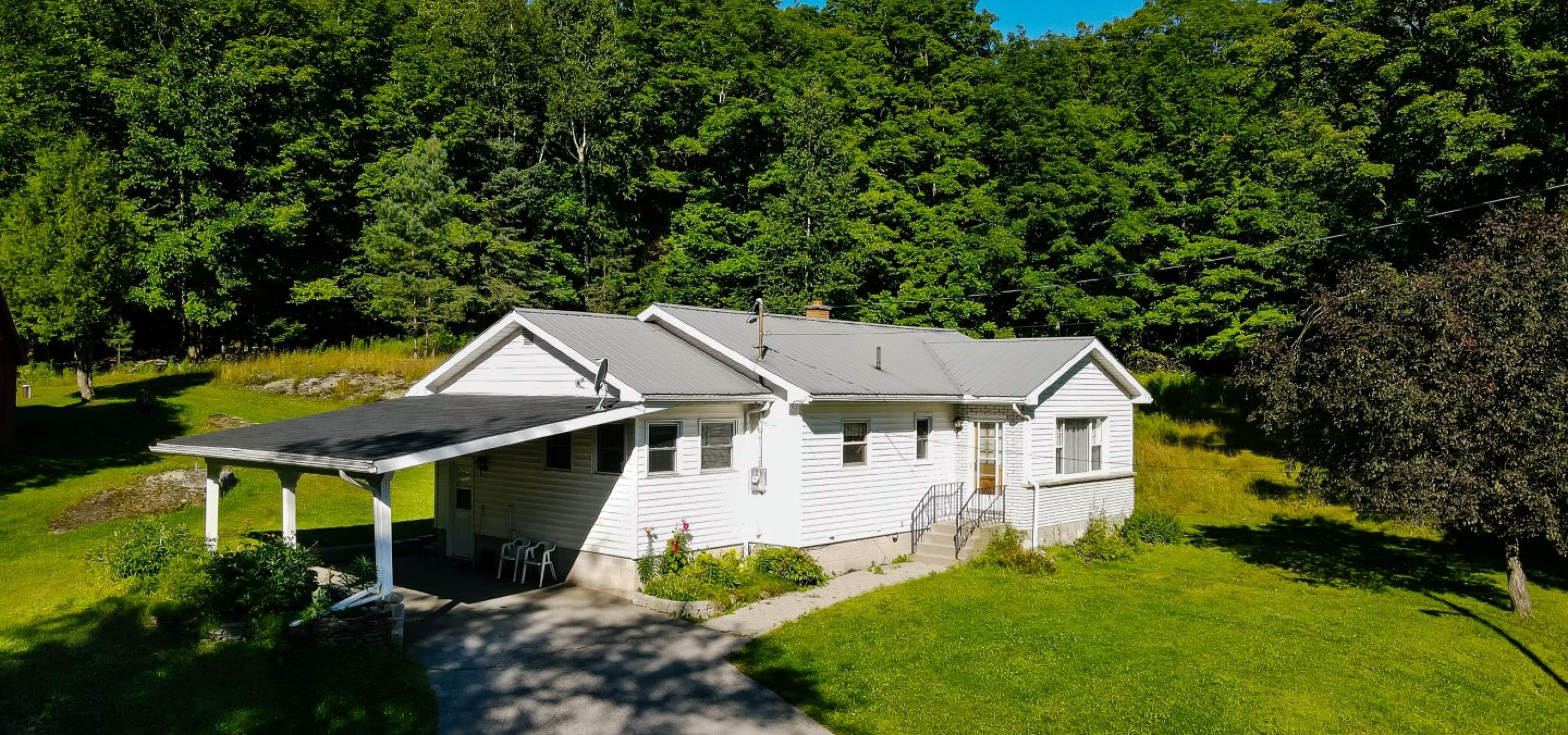 13456 Highway 118, Haliburton