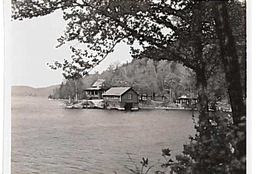 The original Redstone Lake Lodge in Haliburton Highlands > Troy Austen
