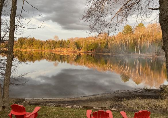 Maple Lake is a picturesque and tranquil lake situated in the Algonquin Highlands
